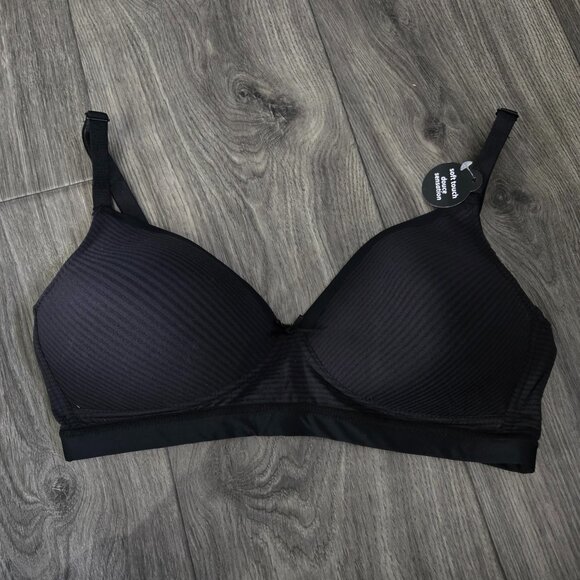 NWT Black Wireless Lightly Padded Bra – Size 36D - Picture 1 of 4